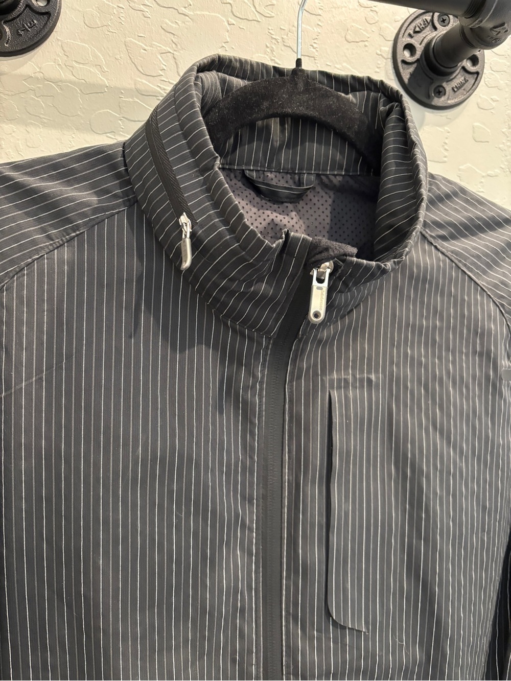 Lululemon Sprint Gray reflective pinstripe performance jacket
